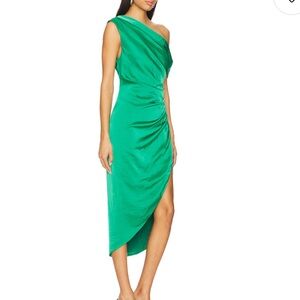 Elliatt Roni Midi Dress in Green Mango